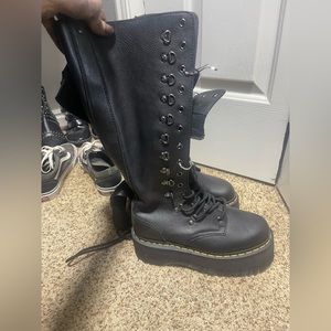Brand new dr martens 1b80 bex platform